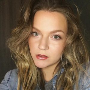 Meet your Posher, Arielle